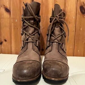 Sorel Joan of Artic Ridge wedged Ankle Boots